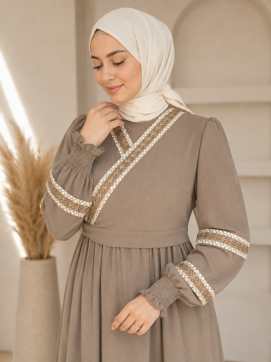 فستان أصالة بيج