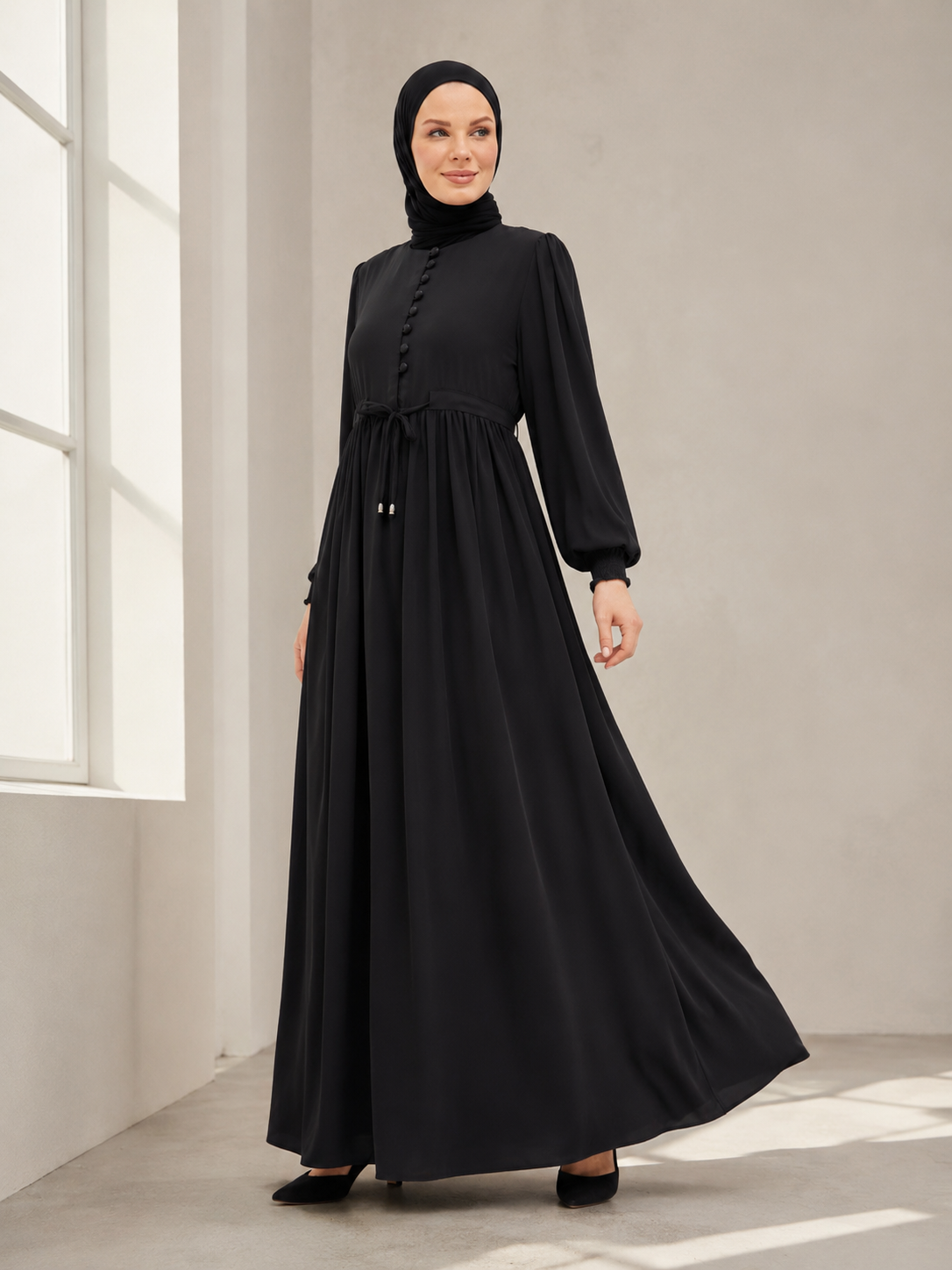 فستان رزان أسود