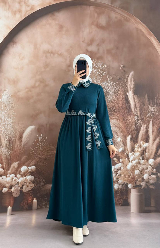 فستان نسرين بترولي