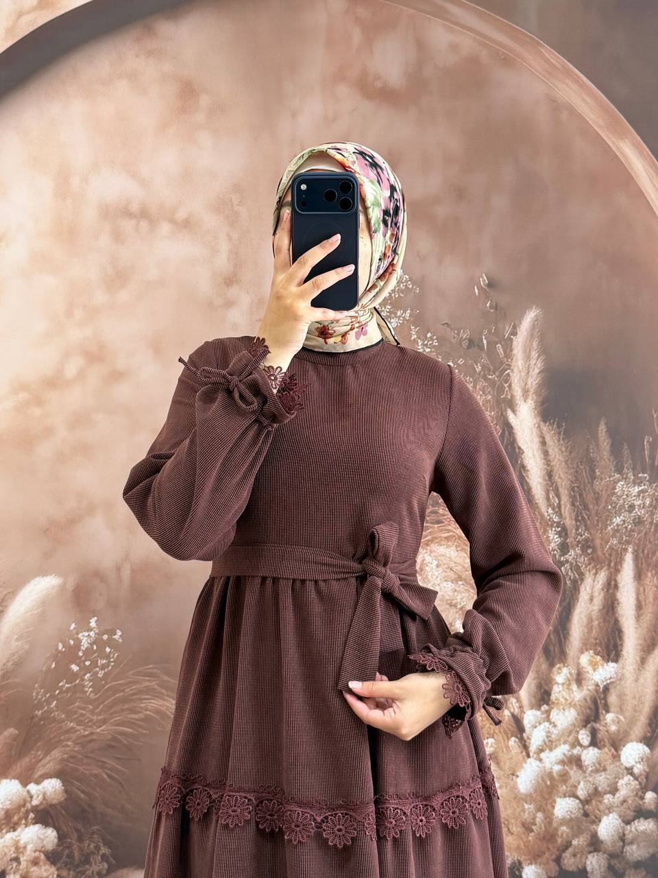 فستان ياسمين بني