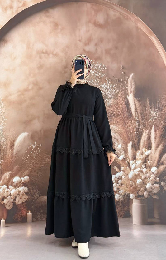 فستان ياسمين أسود